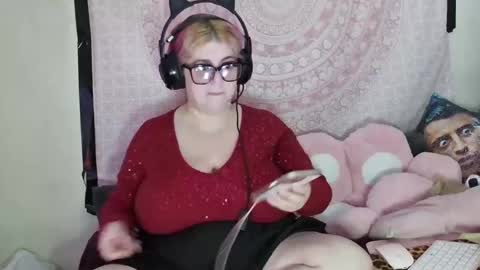 Veronica Lehane online show from December 17, 2024, 3:39 am