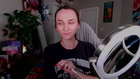 Violet Weatherbee online show from February 12, 2025, 9:01 pm