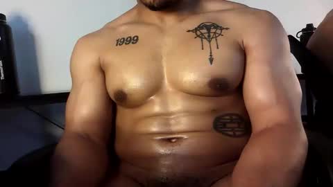 Snapshot of vegasluv702 chatting on May 24, 2026, 12:15 am Vegas Love online show from May 24, 2026, 12:15 am
