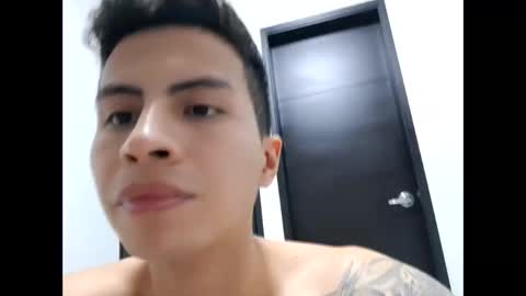 velk_hot1 online show from January 13, 2025, 1:56 am