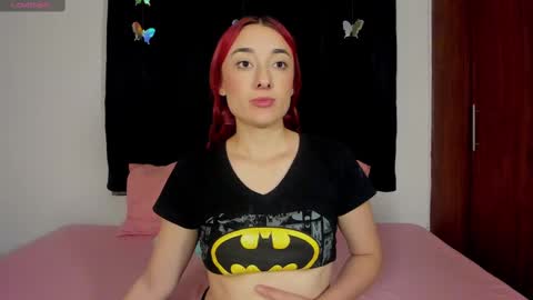 Snapshot of velvet_00 chatting on February 27, 2025, 1:27 am velvet_00 online show from February 27, 2025, 1:27 am