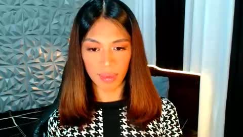 Snapshot of velvet_angela chatting on July 20, 2026, 4:20 pm velvet_angela online show from July 20, 2026, 4:20 pm
