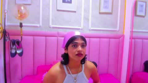 Snapshot of velvet_giirll chatting on July 9, 2026, 2:54 pm velvet_giirll online show from July 9, 2026, 2:54 pm