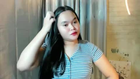 Snapshot of velvet_jess chatting on February 26, 2026, 5:01 pm call me jessie online show from February 26, 2026, 5:01 pm