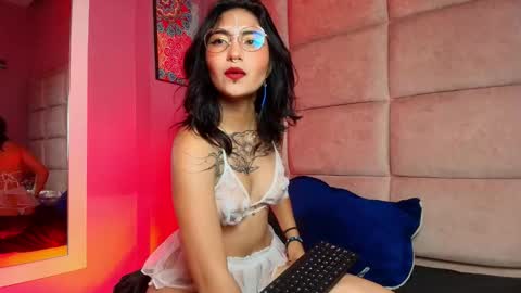 Snapshot of velvet_mystic chatting on February 22, 2026, 3:29 am velvet mystic online show from February 22, 2026, 3:29 am