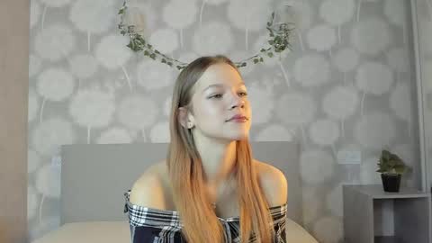 Kelly online show from November 20, 2025, 6:57 am