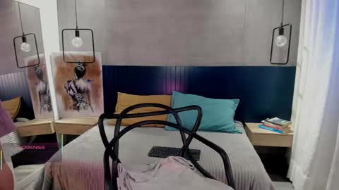 Snapshot of velvettease_ chatting on March 21, 2026, 12:54 pm velvettease_ online show from March 21, 2026, 12:54 pm