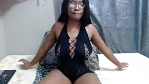 velvetteasexx online show from February 12, 2026, 4:40 am