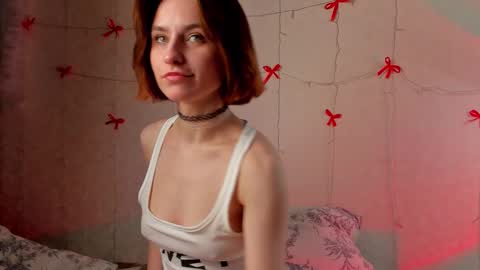 VelvetVine online show from February 20, 2026, 9:43 am