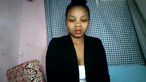 velyssa online show from July 24, 2026, 4:54 am