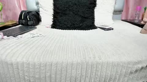 veneno hot online show from October 7, 2025, 1:08 pm