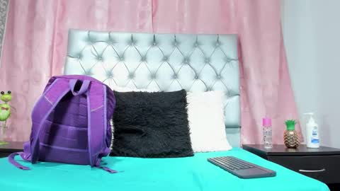 veneno hot online show from November 24, 2025, 1:00 pm