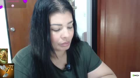 HI IM VENUS SMALL BOOBS  BIG HEART WARM PUSSY online show from May 22, 2026, 11:54 pm