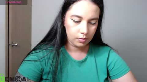 Snapshot of venus__24 chatting on June 25, 2026, 5:12 am venus online show from June 25, 2026, 5:12 am