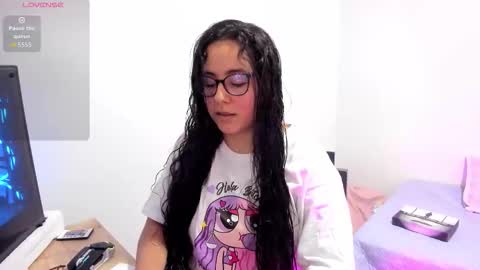 Venus online show from October 28, 2025, 2:53 pm