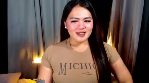 Snapshot of venus_colly chatting on April 20, 2026, 11:35 am I am Colly Your mystery girl online show from April 20, 2026, 11:35 am