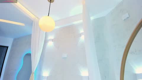 VENUS online show from February 8, 2025, 11:44 am