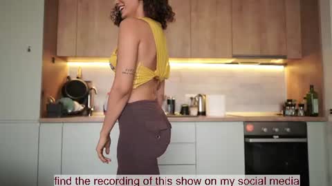 Bella online show from July 23, 2026, 7:39 am