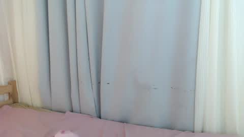 Snapshot of venus_mirage chatting on July 7, 2026, 4:37 am venus_mirage online show from July 7, 2026, 4:37 am