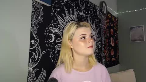 Miss Venus online show from September 11, 2025, 1:06 am