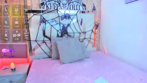  Venuss  online show from October 30, 2025, 8:05 am