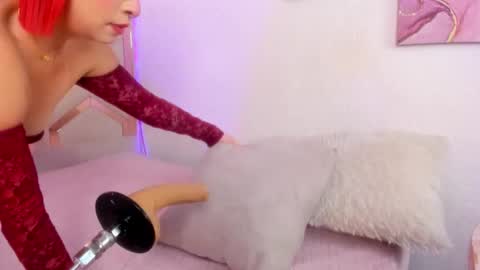  Venuss  online show from February 25, 2026, 6:56 am