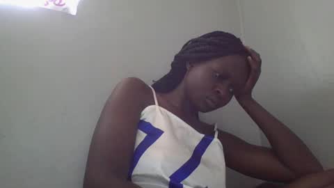 vera_bright online show from February 7, 2025, 9:47 am