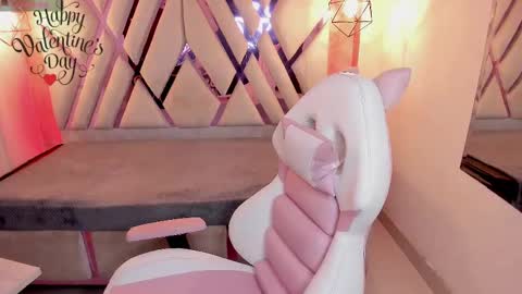 Domelipa  online show from February 14, 2025, 2:44 pm