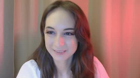 Una online show from September 13, 2025, 5:24 pm