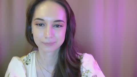 Una online show from October 26, 2025, 1:39 pm