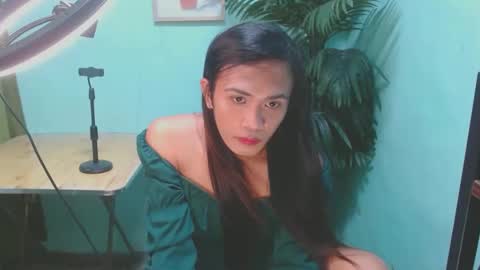 verhenia online show from December 7, 2024, 6:10 am