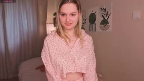 Veronica online show from September 21, 2025, 6:26 am