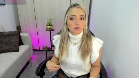 Catalina online show from January 12, 2026, 3:06 pm