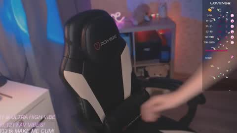 Snapshot of veronaaura chatting on September 10, 2025, 9:26 pm Tiffany online show from September 10, 2025, 9:26 pm