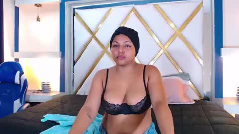 Snapshot of veronica_em1 chatting on July 6, 2026, 12:57 pm VERONICA online show from July 6, 2026, 12:57 pm