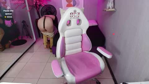 veronica online show from March 28, 2026, 7:13 pm