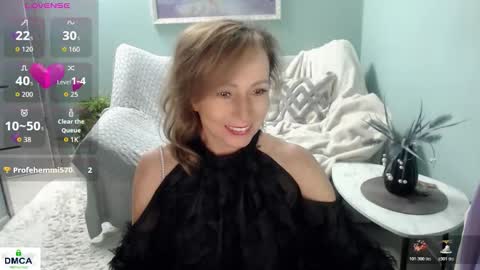 Helen online show from November 15, 2025, 6:22 am