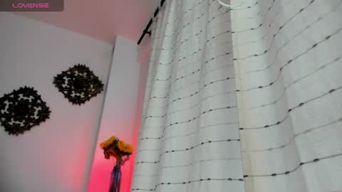 Veronica Gills online show from July 20, 2026, 7:38 pm
