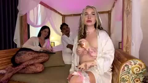 veronicajo66 online show from July 14, 2026, 7:57 am