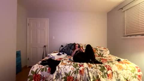 Veronica Lake online show from November 2, 2025, 4:59 am