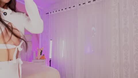 Snapshot of veronicamartin_ chatting on February 28, 2026, 9:27 pm Vero online show from February 28, 2026, 9:27 pm