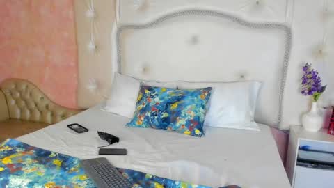 Snapshot of veronikabloom_ chatting on July 21, 2026, 4:04 am Veronika online show from July 21, 2026, 4:04 am