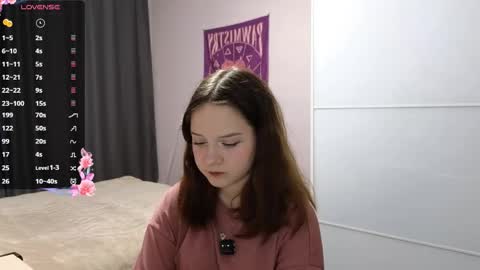 Snapshot of veroniquecabarcas chatting on May 28, 2026, 11:07 am Anna online show from May 28, 2026, 11:07 am