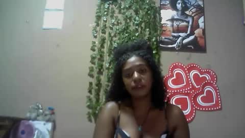 Snapshot of verronique1511 chatting on February 21, 2026, 3:29 am verronique1511 online show from February 21, 2026, 3:29 am