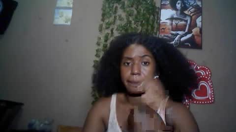 Snapshot of verronique1511 chatting on March 16, 2026, 6:01 pm verronique1511 online show from March 16, 2026, 6:01 pm