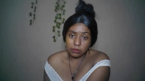 Snapshot of verronique1511 chatting on April 7, 2026, 1:55 pm verronique1511 online show from April 7, 2026, 1:55 pm