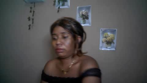 Snapshot of verronique1511 chatting on April 29, 2026, 5:52 pm verronique1511 online show from April 29, 2026, 5:52 pm