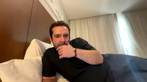 Snapshot of versatilebi7 chatting on January 10, 2026, 9:00 am versatilebi7 online show from January 10, 2026, 9:00 am