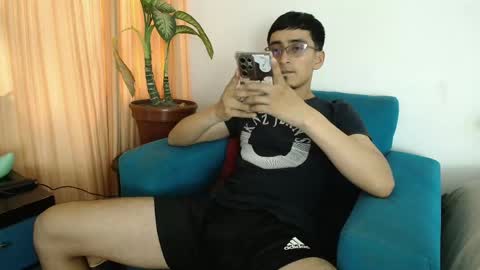 versatileguuy online show from April 16, 2026, 9:50 pm