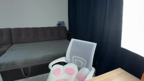 Karina followed me bb online show from April 13, 2026, 4:01 pm